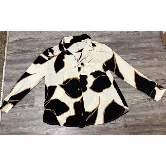 Soma Cool Nights Pajama Top M Cream Black Gold Leaf  Button Front Cozycore Sleep - Picture 6 of 7